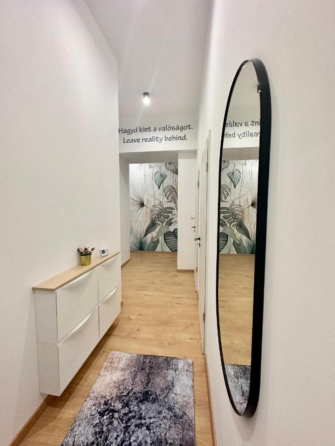 Luxory Design Apartment#Bakats#Freeparking#8Ppl Budapest Extérieur photo